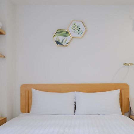 See U Apartment Tainan Eksteriør bilde