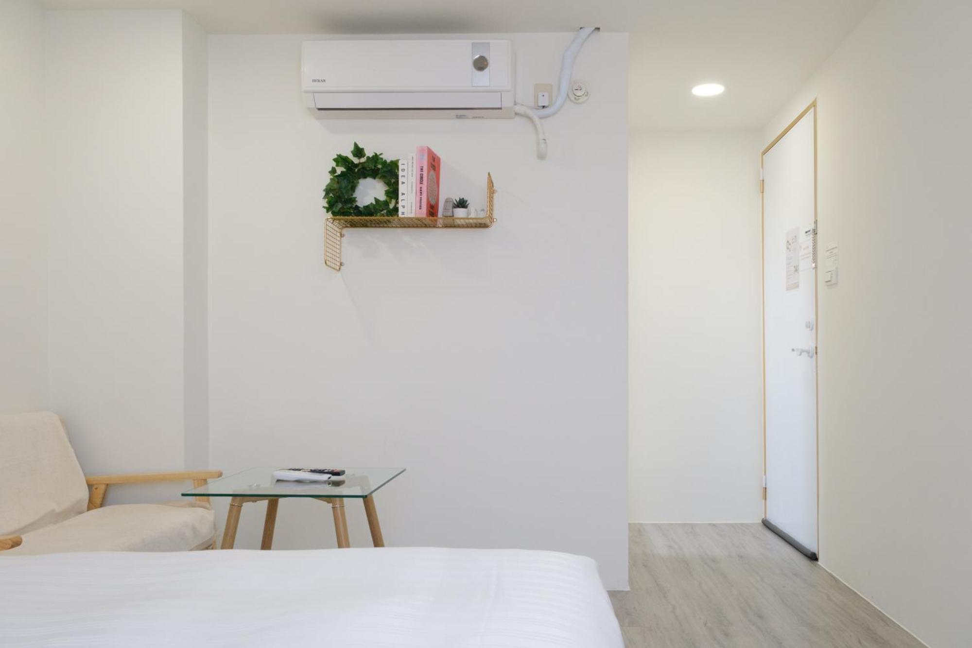 See U Apartment Tainan Eksteriør bilde